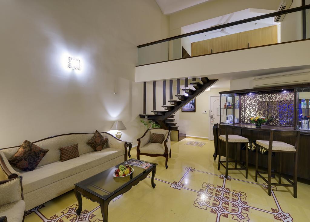 Hotel The Crown Goa à Panaji Extérieur photo